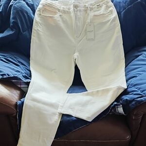 Judy Blue White Straight Leg Jeans